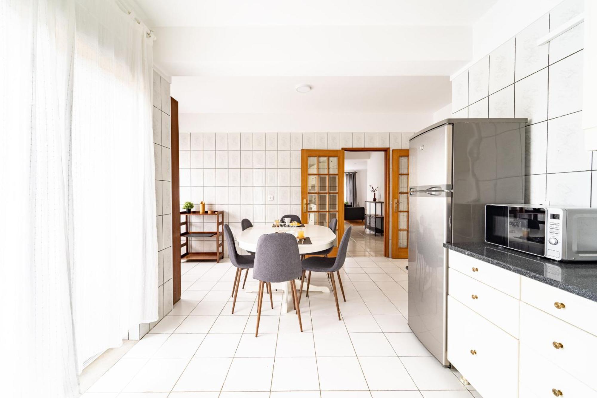Flat Armada II - Apartamento T5 Junto Ao Bragaparque Exteriör bild